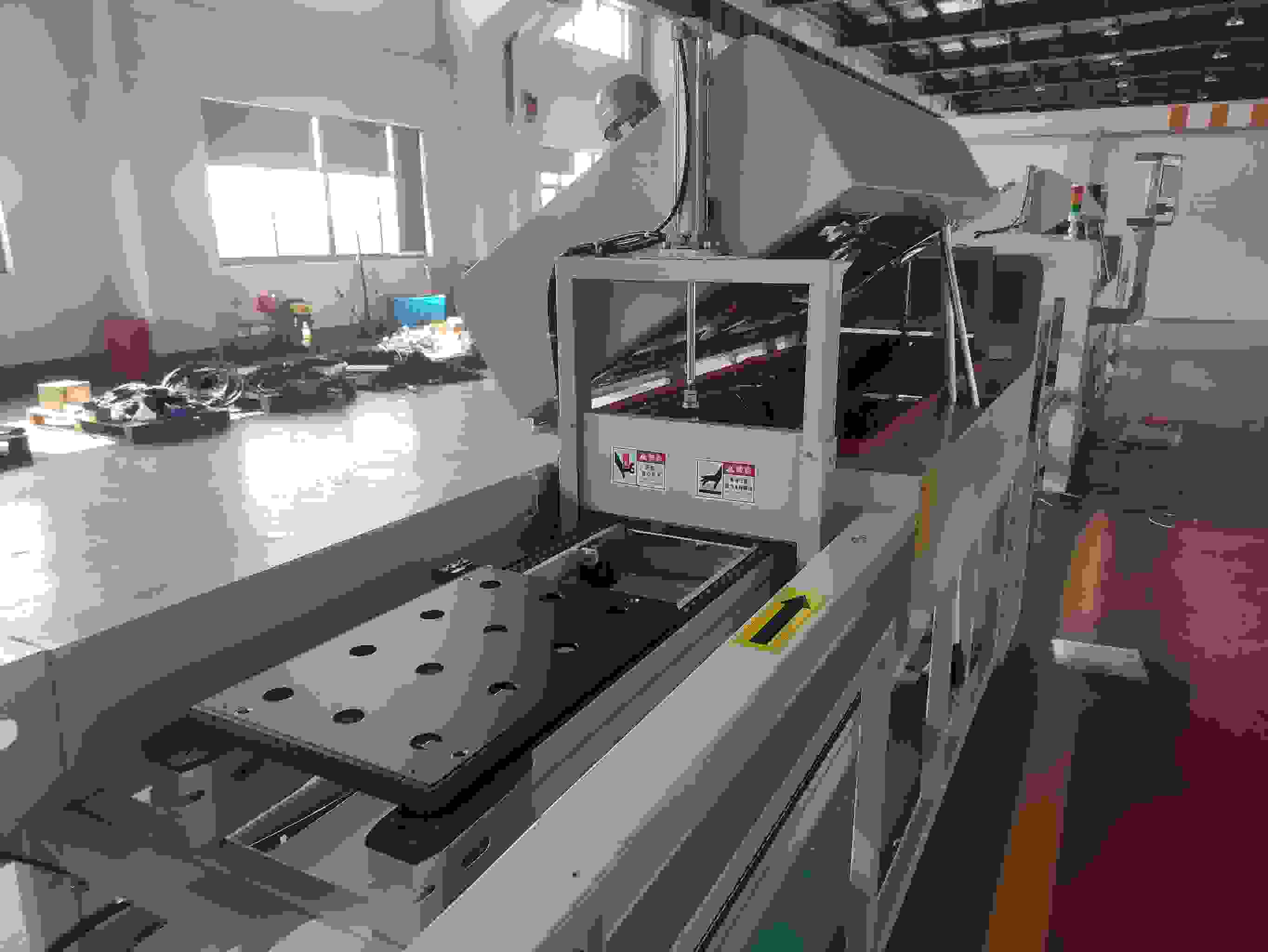 Garis pemasangan automatik untuk relau pengeringan perindustrian